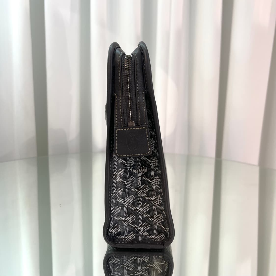 [새상품급/GM사이즈] 고야드 쥬방스 클러치 그레이 상품이미지4