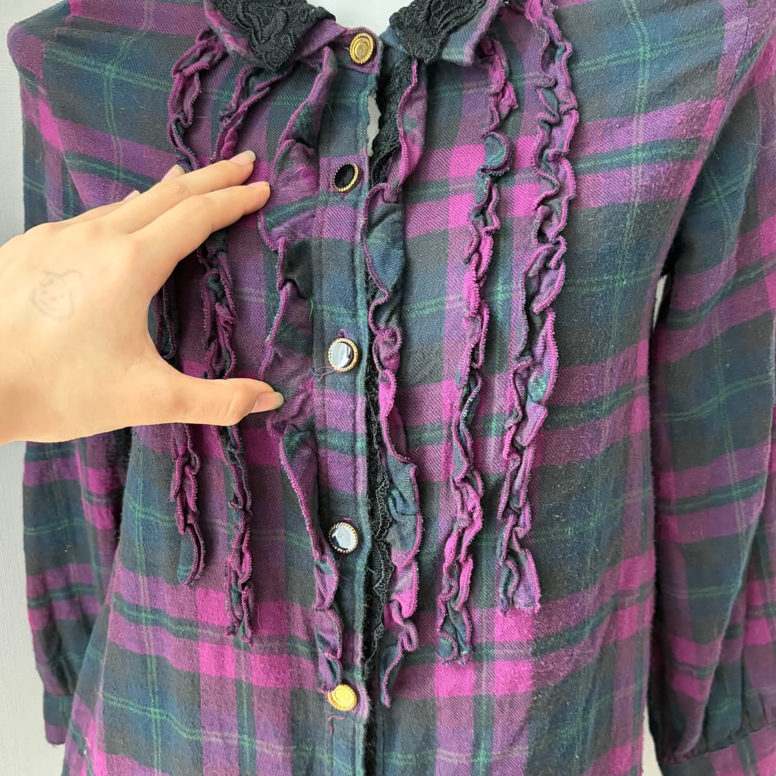 axesfemme 갸루 Plum Ruffle Plaid Blouse 상품이미지3