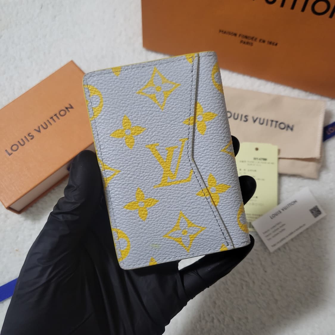 [신형/새상품급] 루이비통 모노그램 오거나이저 카드지갑 그레이 옐로우 상품이미지3