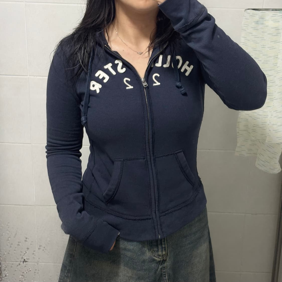 홀리스터 네이비 딱붙 후드집업 M 상품이미지3