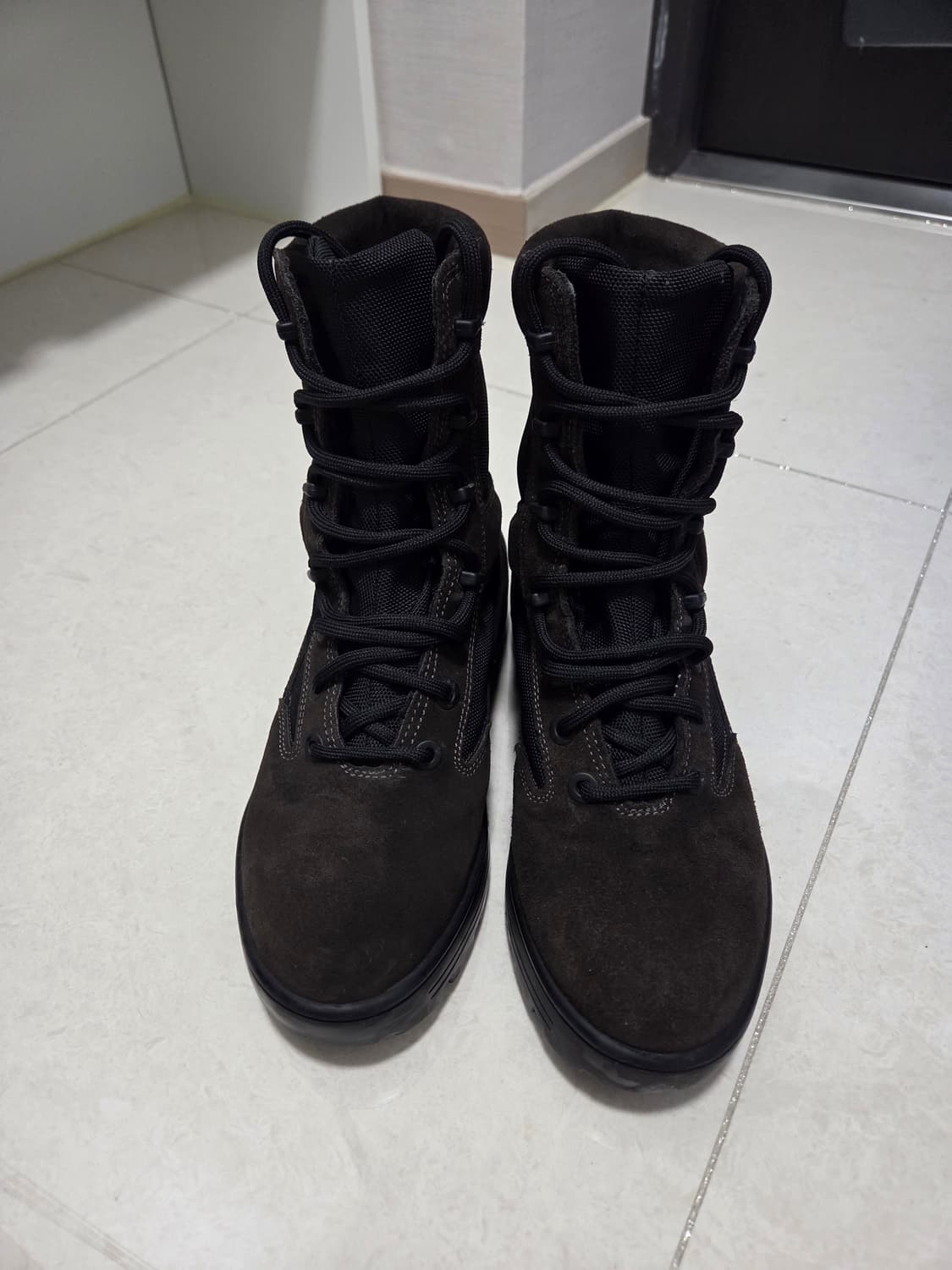 이지 시즌4 컴뱃부츠 오일 상품이미지1