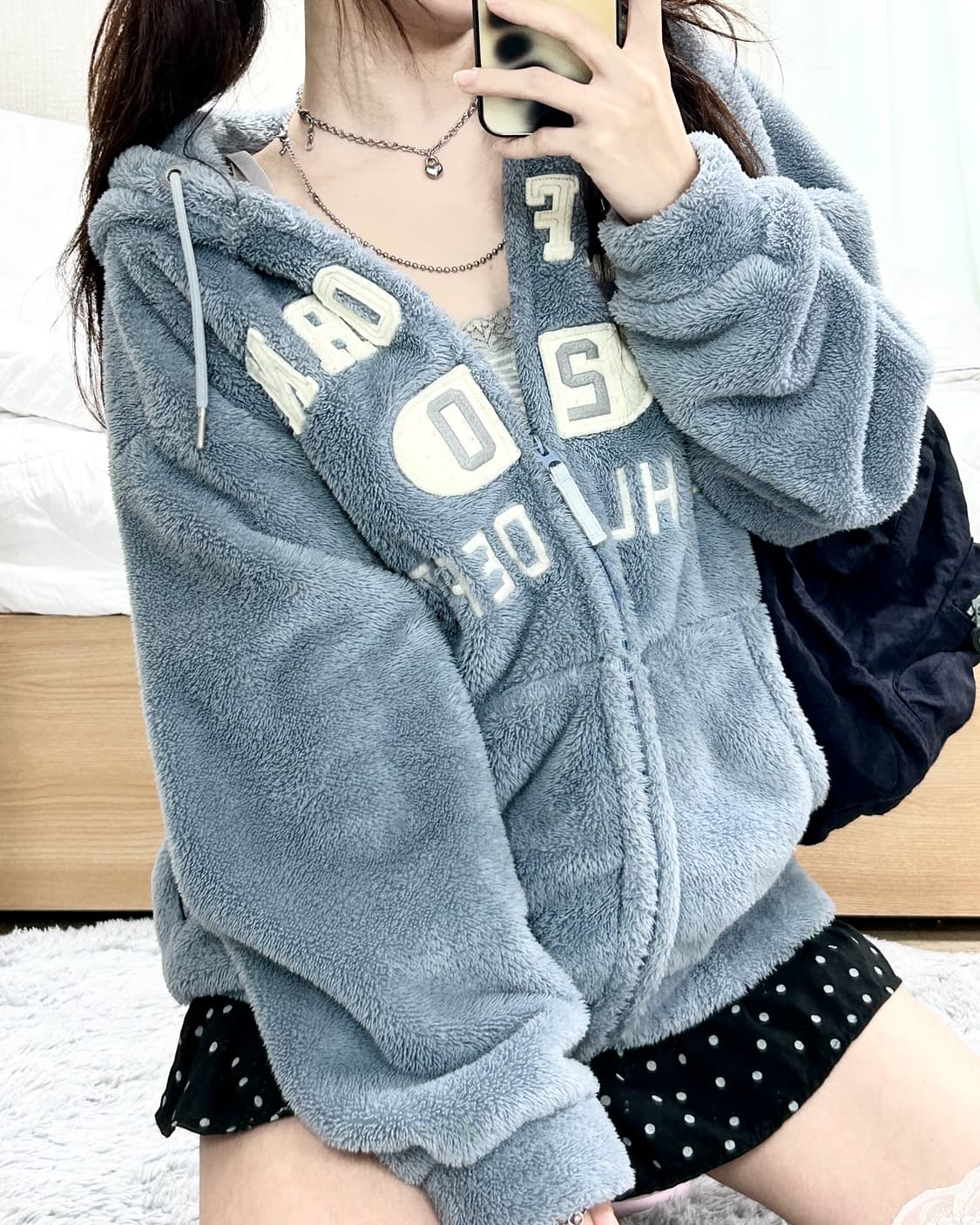 후아유 빅로고 블루 후리스 상품이미지5