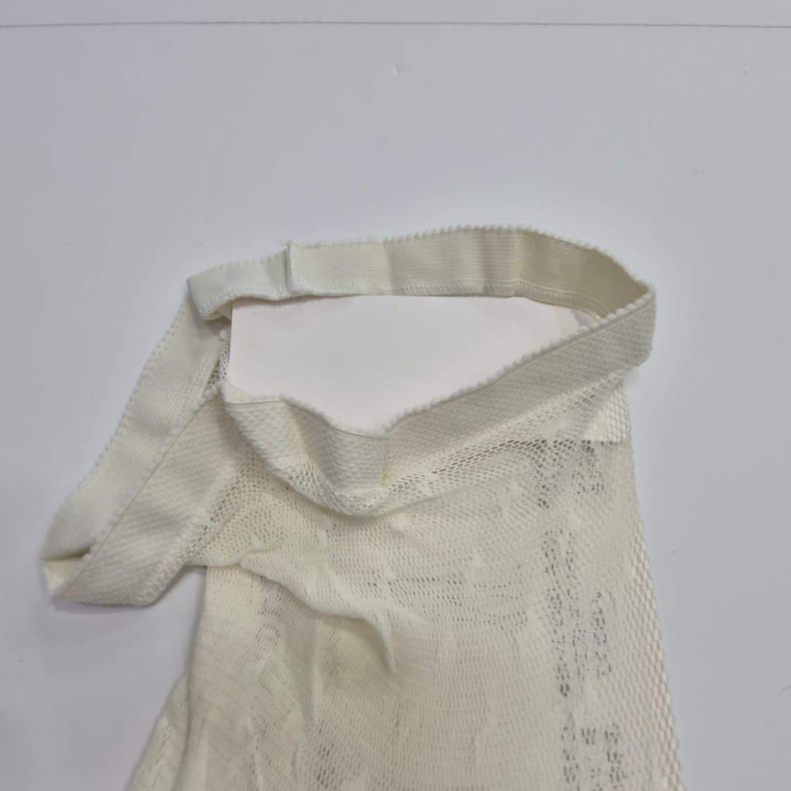 Atsugi 리본 패턴 아이보리 망사 스타킹 상품이미지4