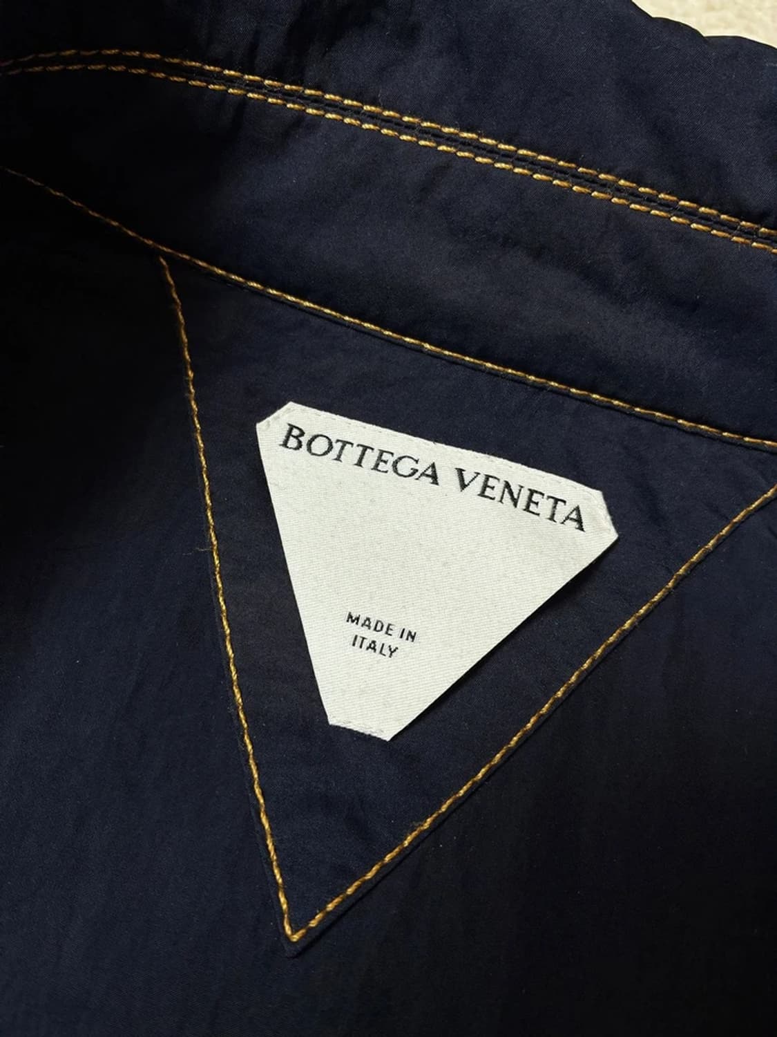 보테가베네타 24ss 테크 나일론 셔츠 자켓 PN8041 상품이미지7