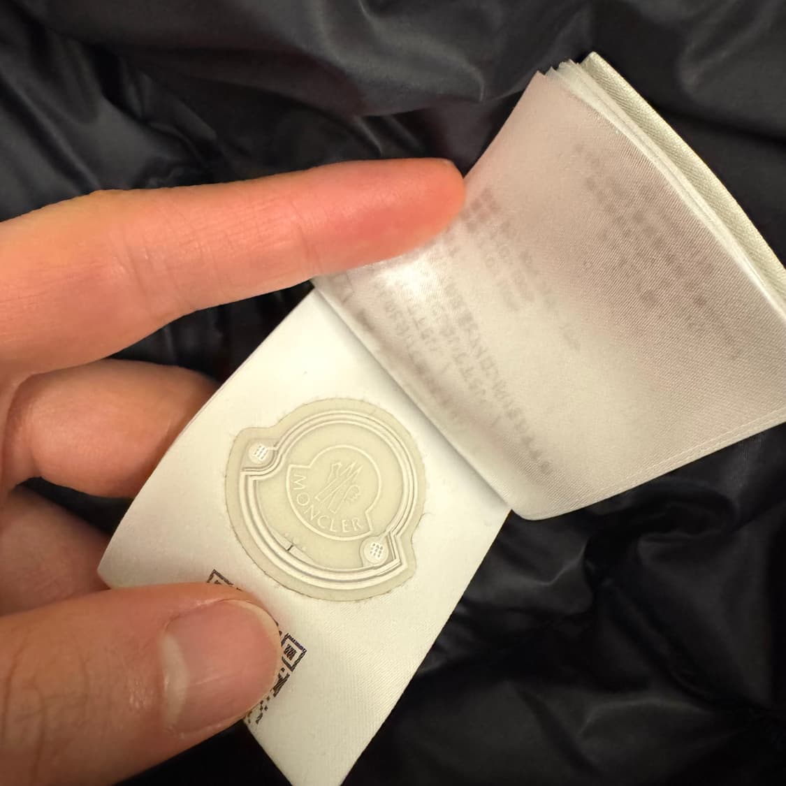 몽클레어 경량패딩 피리악 3isze 풀구성 상품이미지3