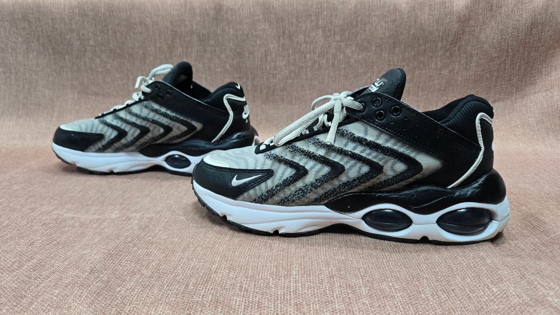 나이키 250mm-  남 녀 에어맥스 TW 블랙 앤 화이트 상품이미지4