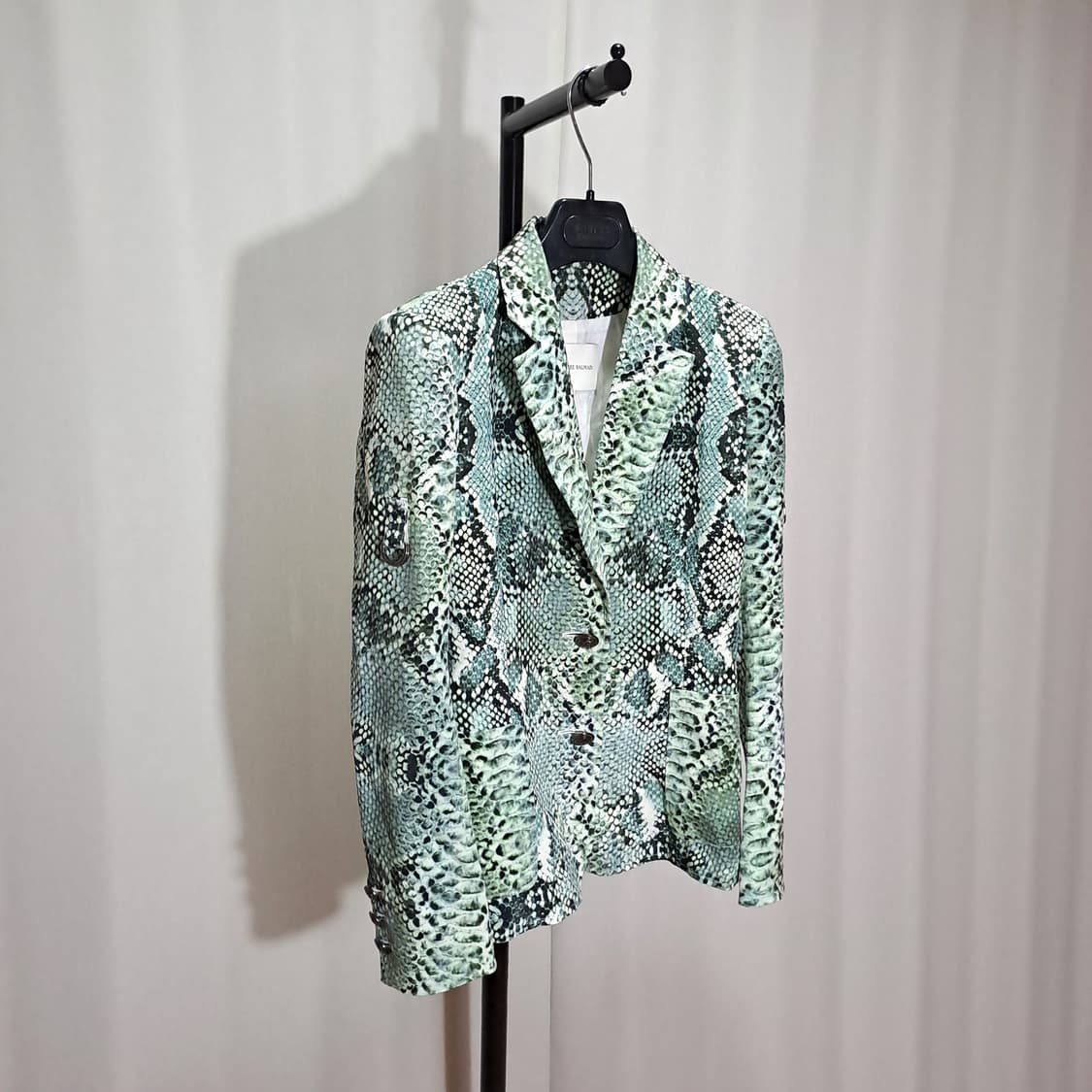 (택포) 피에르발망 스네이크 패턴 블레이저 34 B597 상품이미지3