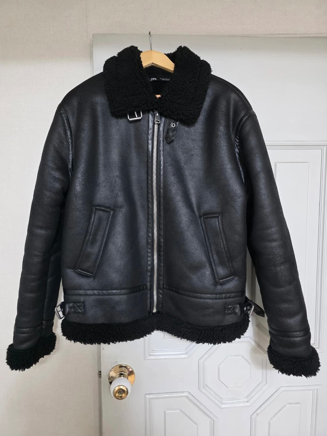 자라 페이크레더 B-3 무스탕 L 상품이미지1