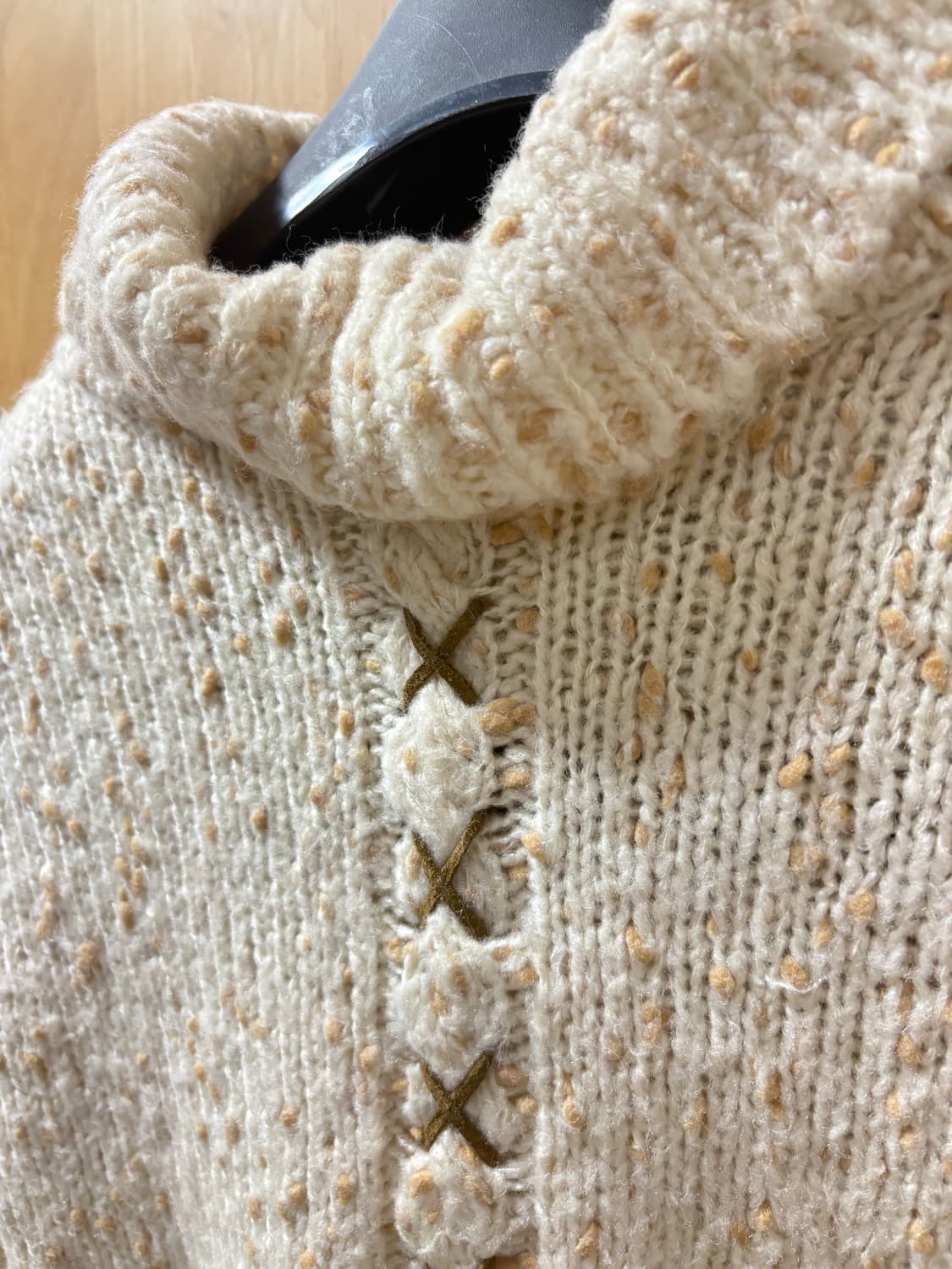 모리걸 버터크림 니트 스웨터 상품이미지2