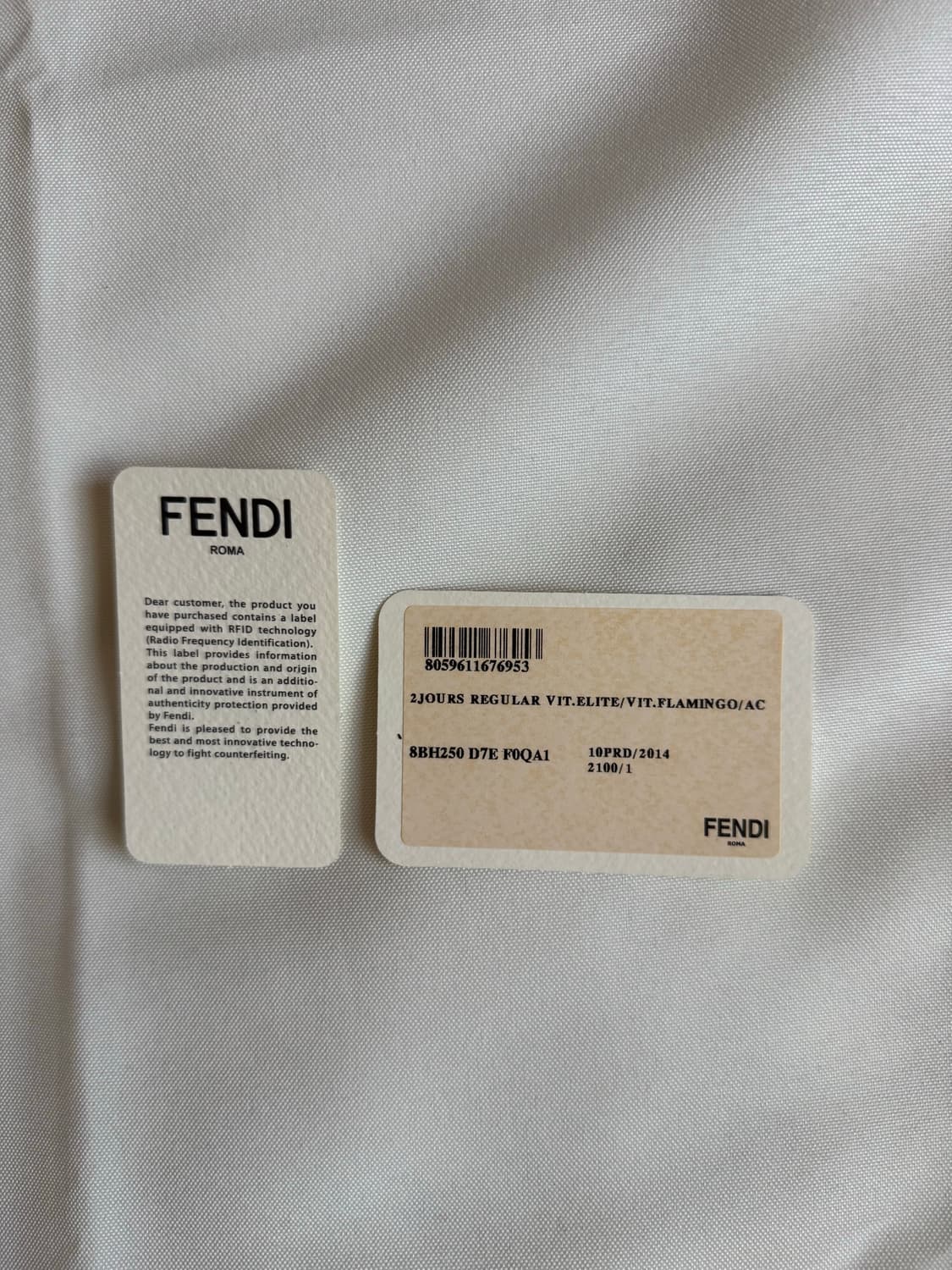 펜디 투쥬르 토트백 미디움 블랙 상품이미지3