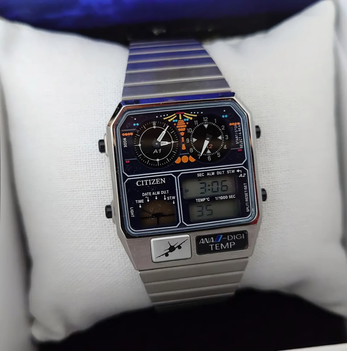 시티즌 × ANA(전일본공수) 아나디지 템프 실버 블랙 다이얼 한정판 상품이미지1