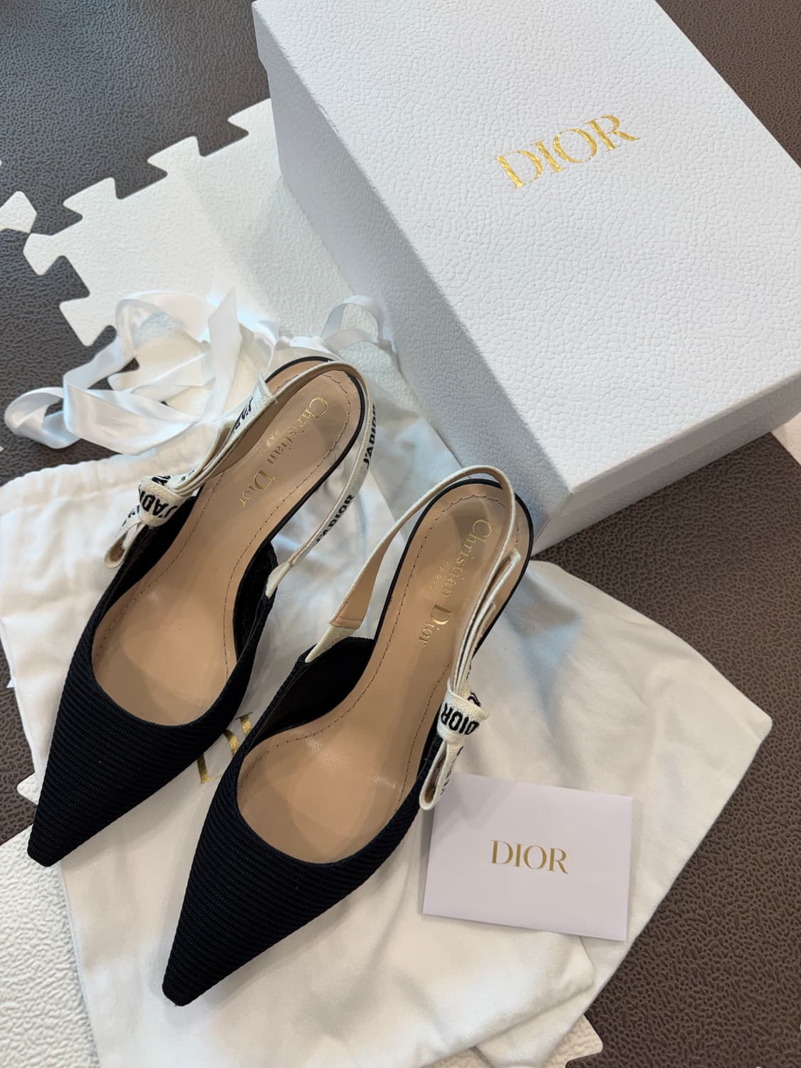 디올 슬링백(37.5사이즈) 상품이미지1