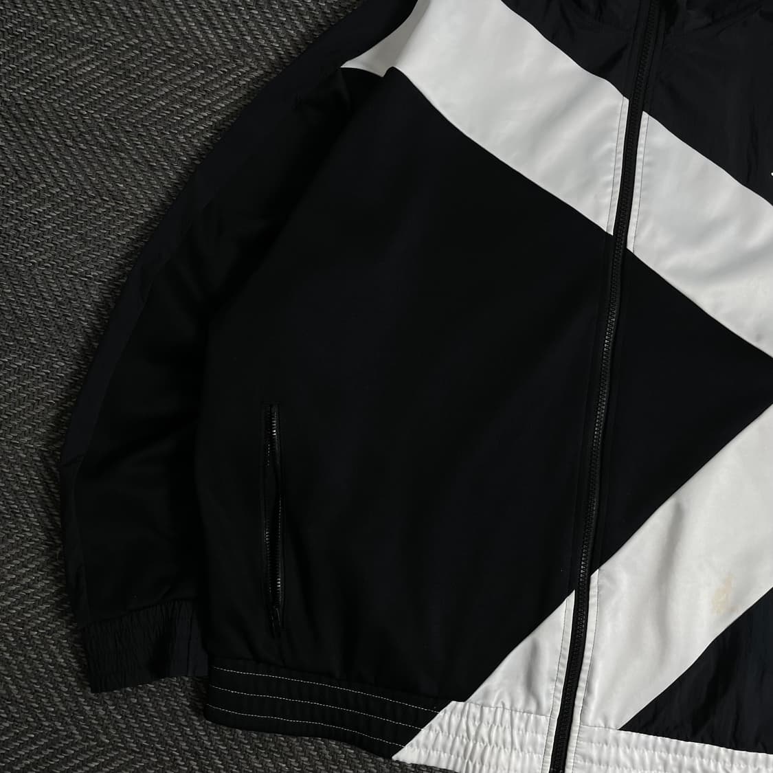 조던 점프맨 올드스쿨 디테일 박시핏 트랙 자켓y 3500 상품이미지4