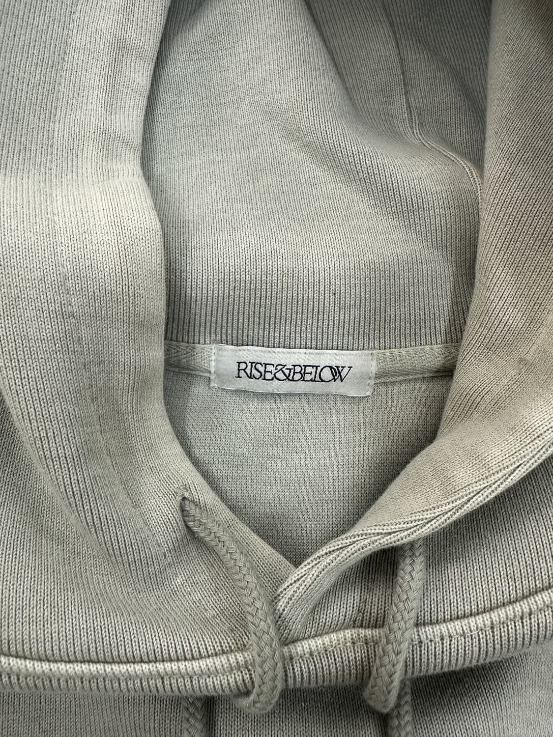 라이즈앤빌로우 후드 상품이미지3