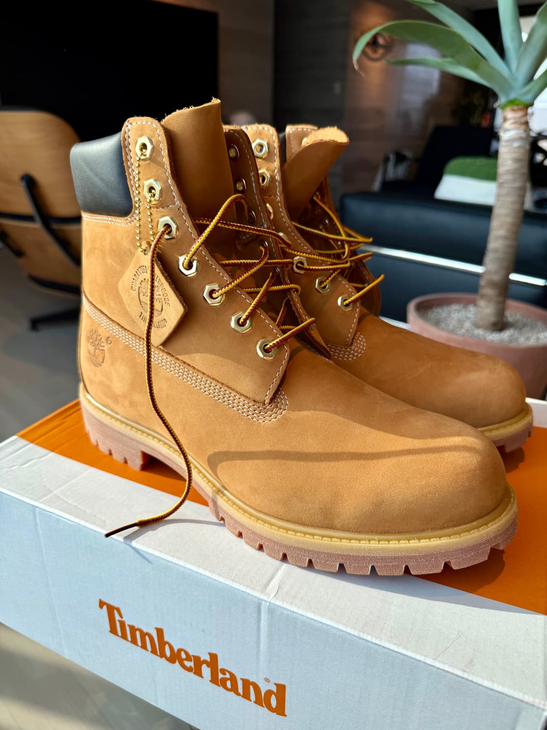 팀버랜드 6인치 워터프루프 부츠 위트 누벅 와이드 280 상품이미지1