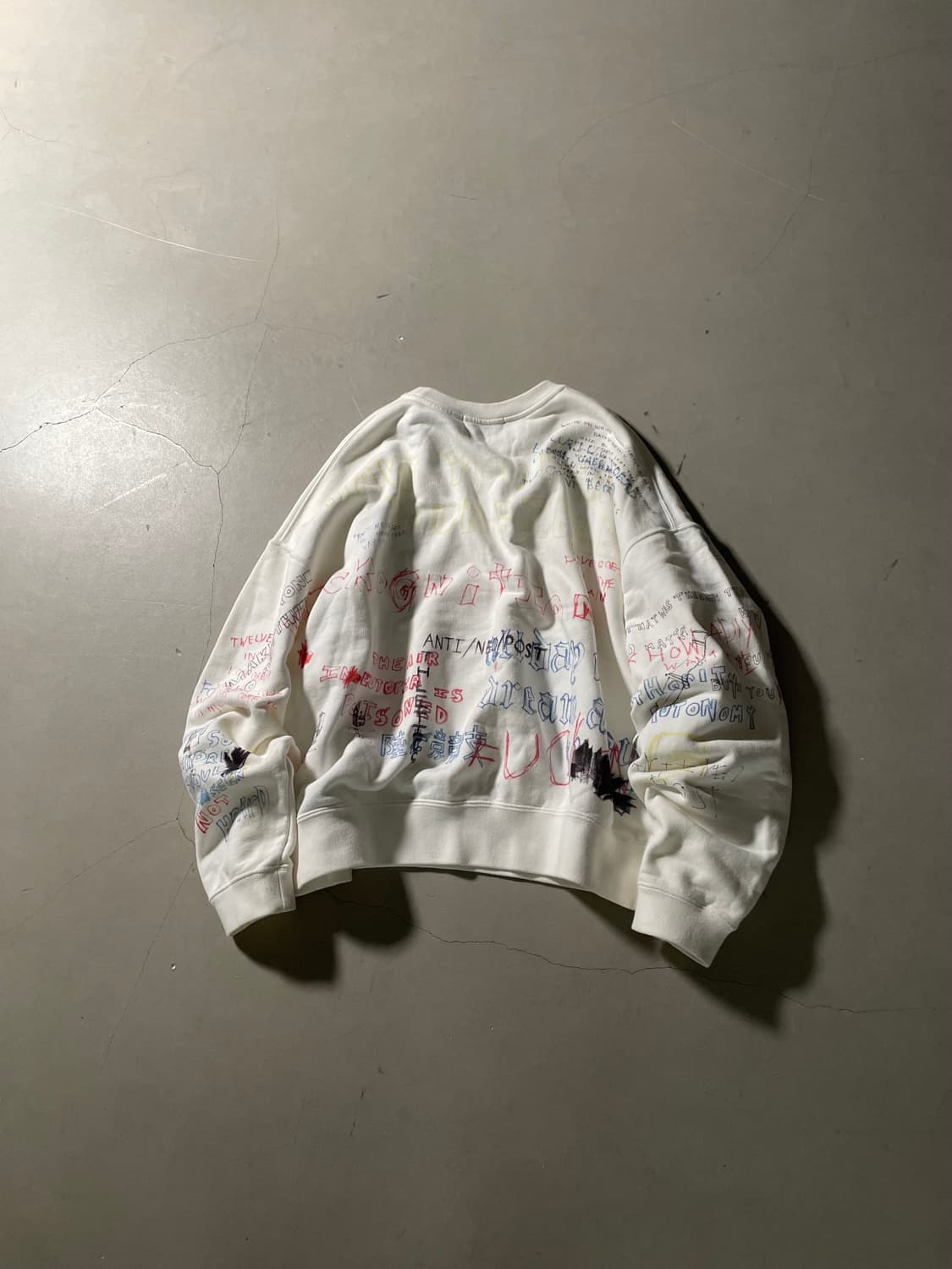 Yeezy Season 5 × adidas Graphic S•t 상품이미지8