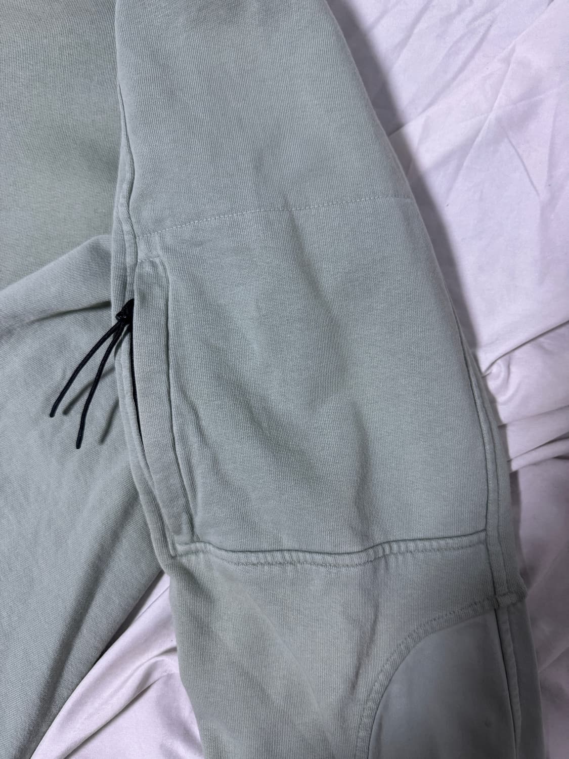 Cp 컴퍼니 사이드 집업 스웨트셔츠 상품이미지4