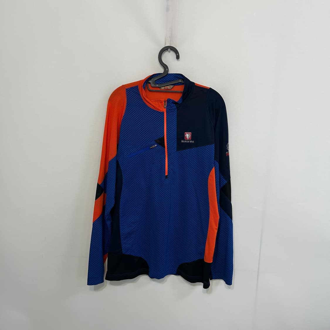 블랙야크 남성 반집업 티셔츠 105 상품이미지1