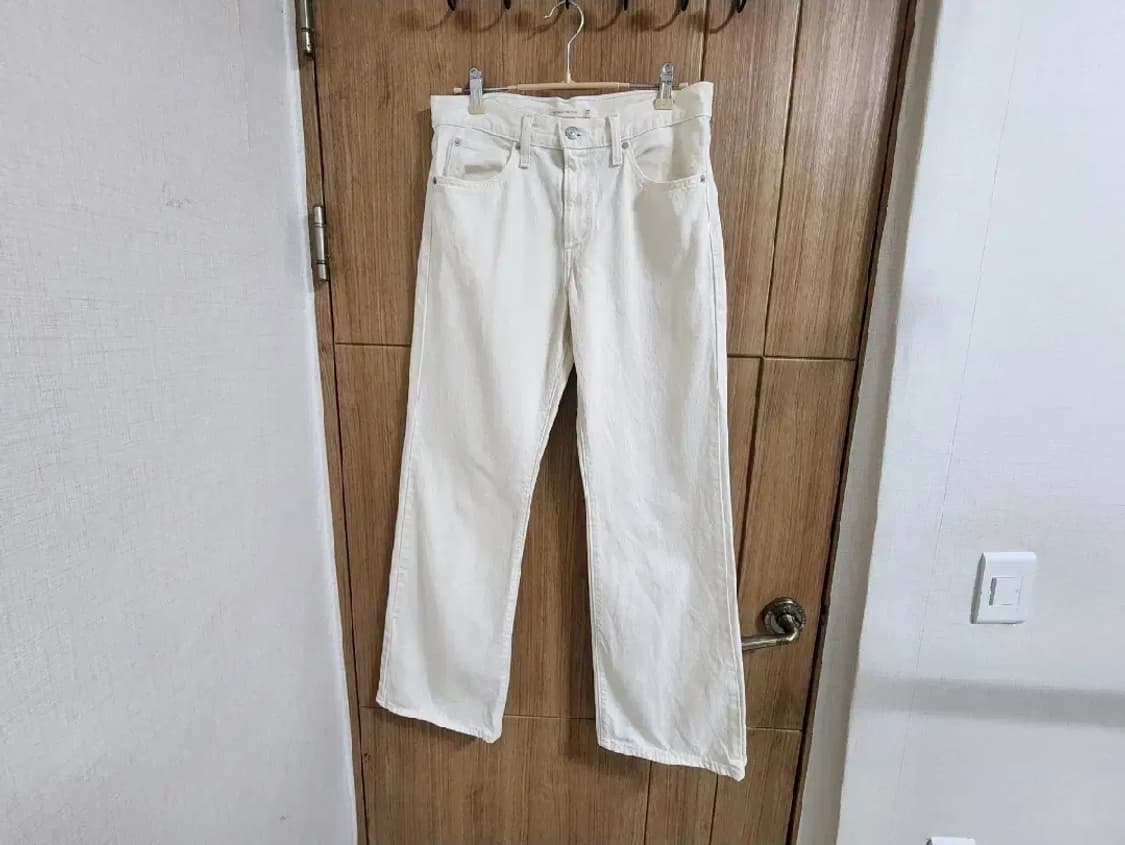 (27)여성 리바이스 94 배기 부츠컷 데님 팬츠 아이보리 상품이미지2