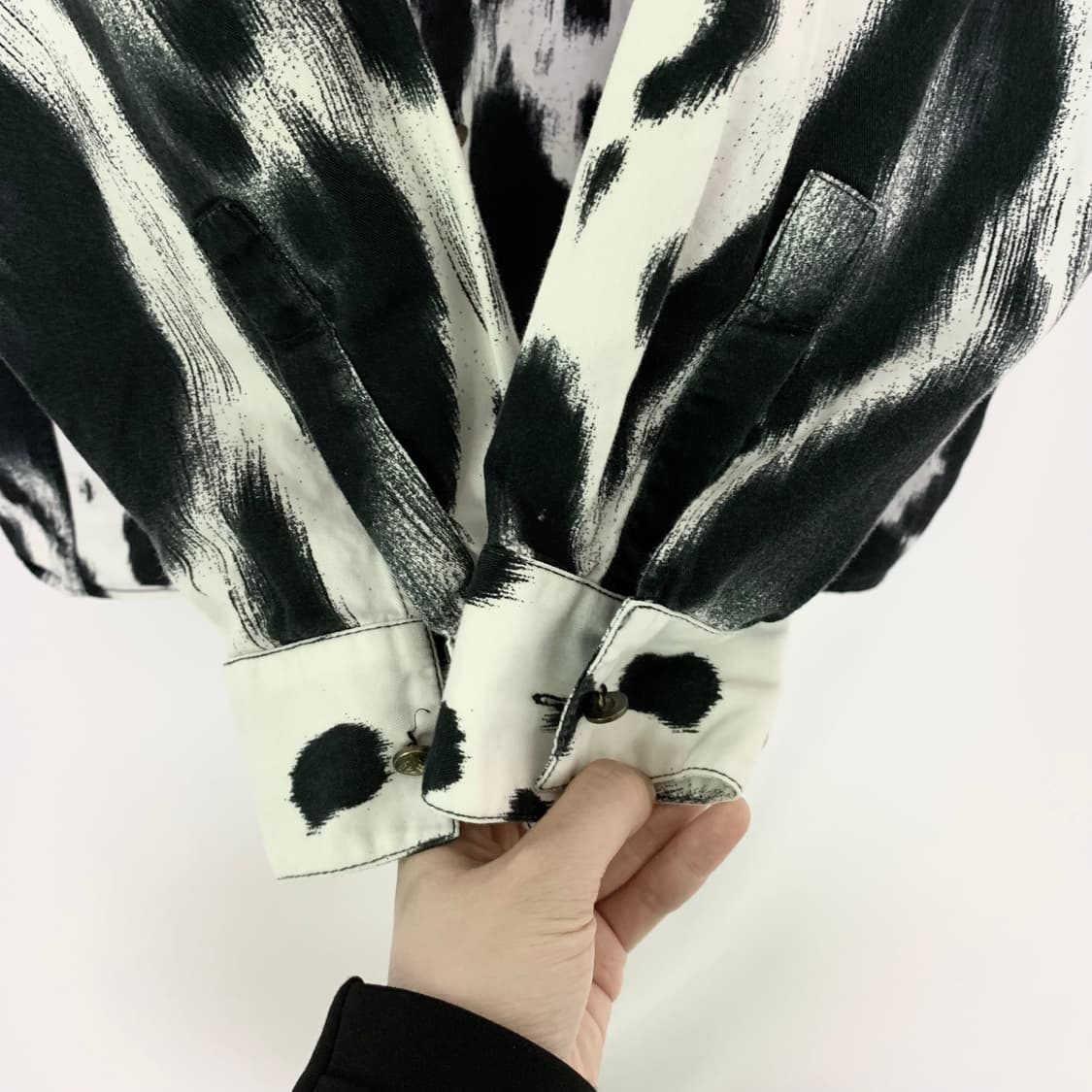 지아니 베르사체 달마시안 패턴 메두사 금장버튼 오버핏 셔츠 유니크 빈티지 상품이미지5