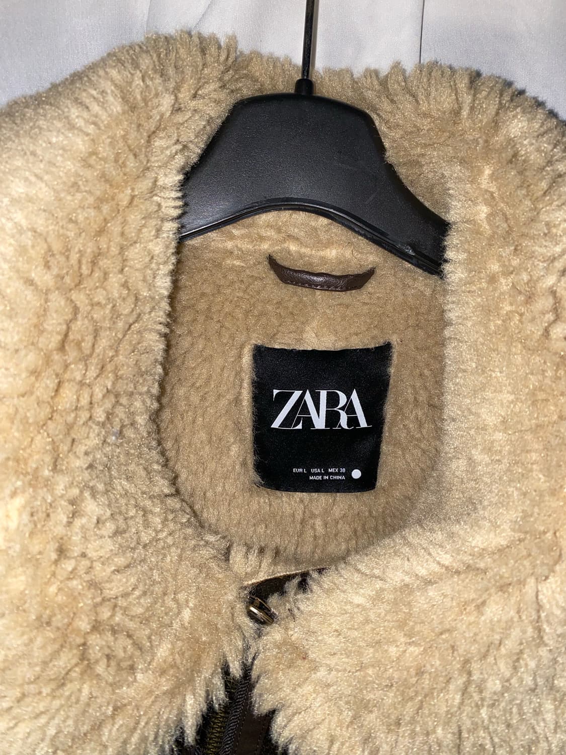 하이넥 무스탕 브라운 상품이미지5