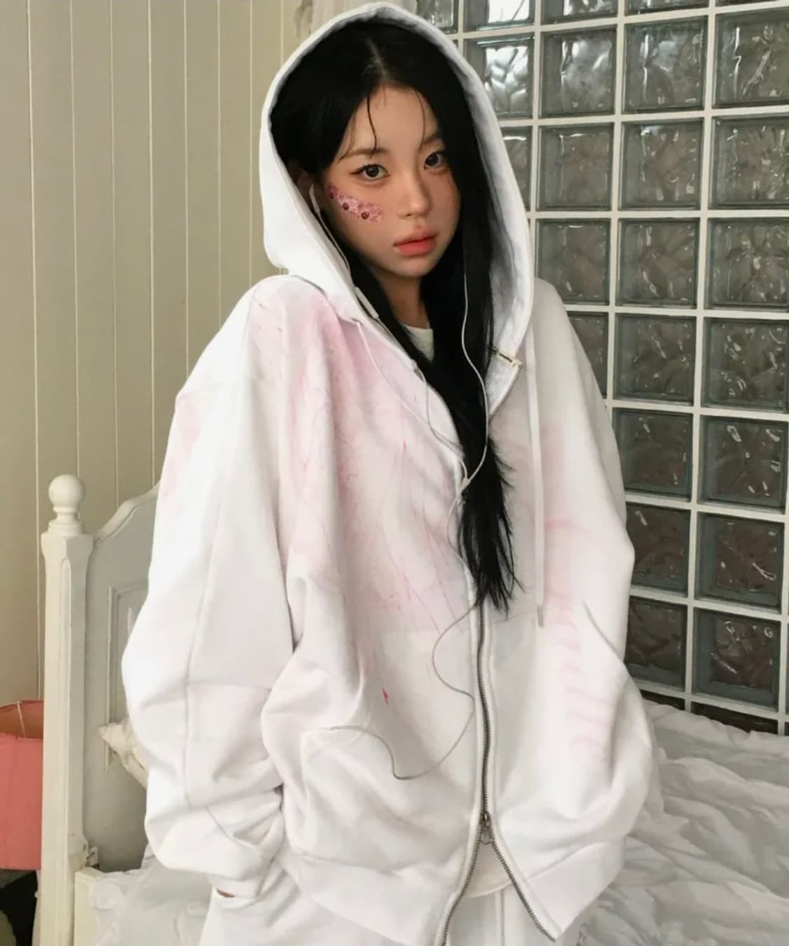 택O 새상품)) 러브이즈트루 캐캐체 세라 후드집업 화이트 상품이미지1