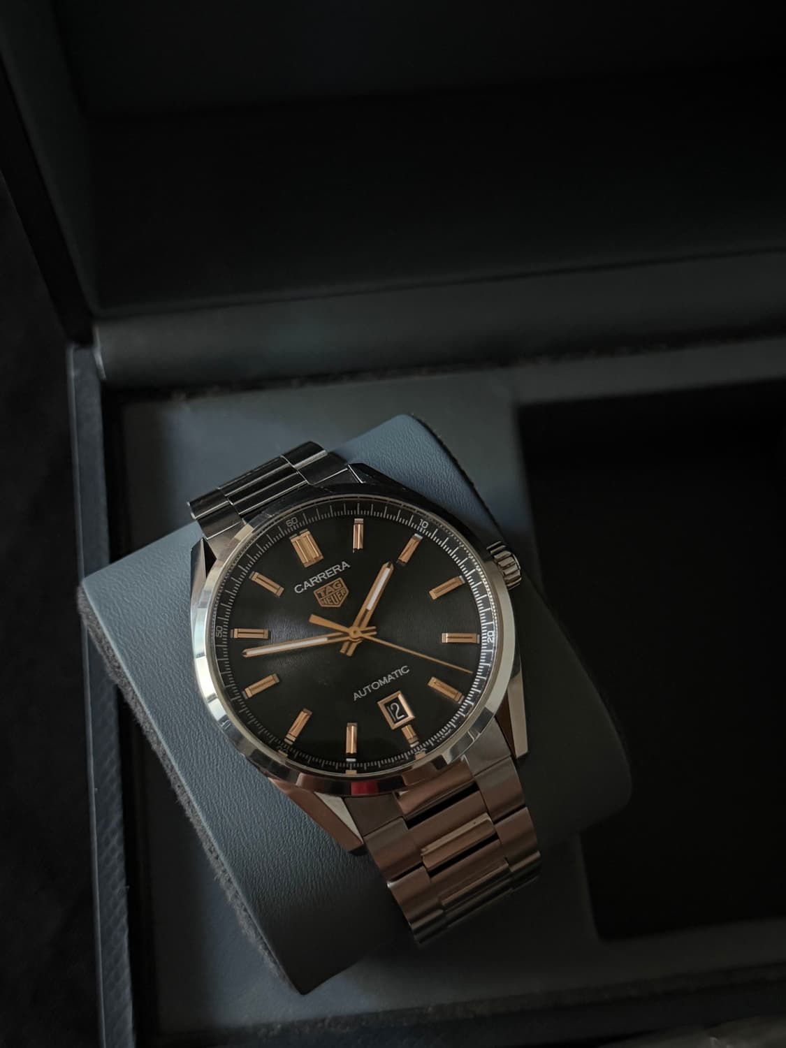 태그호이어 까레라 칼리버5 로즈골드 39mm 상품이미지2