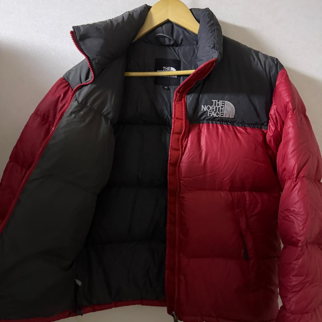노스페이스 눕시 700 레드&그레이 90(66-77) 상품이미지5