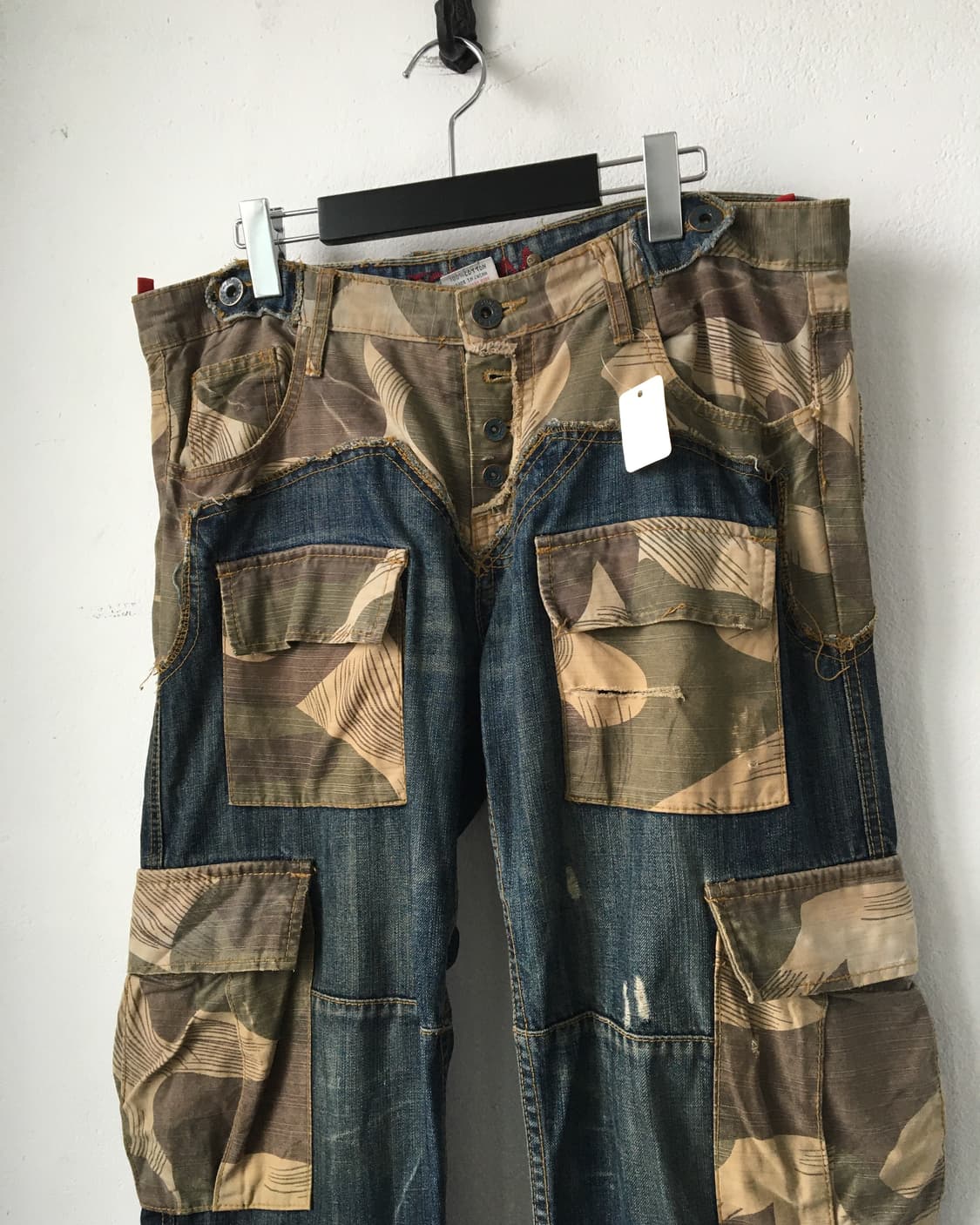 Camo pattern patch point denim pants 상품이미지2