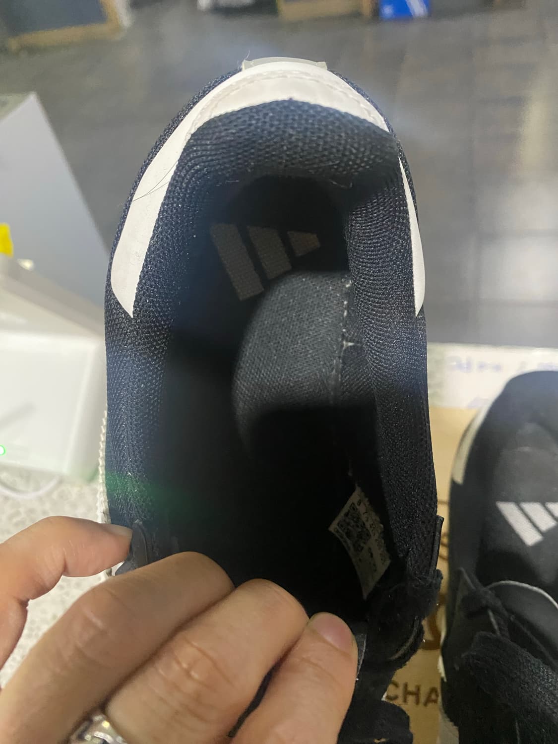 아디다스 벨로삼바 블랙 255 상품이미지7