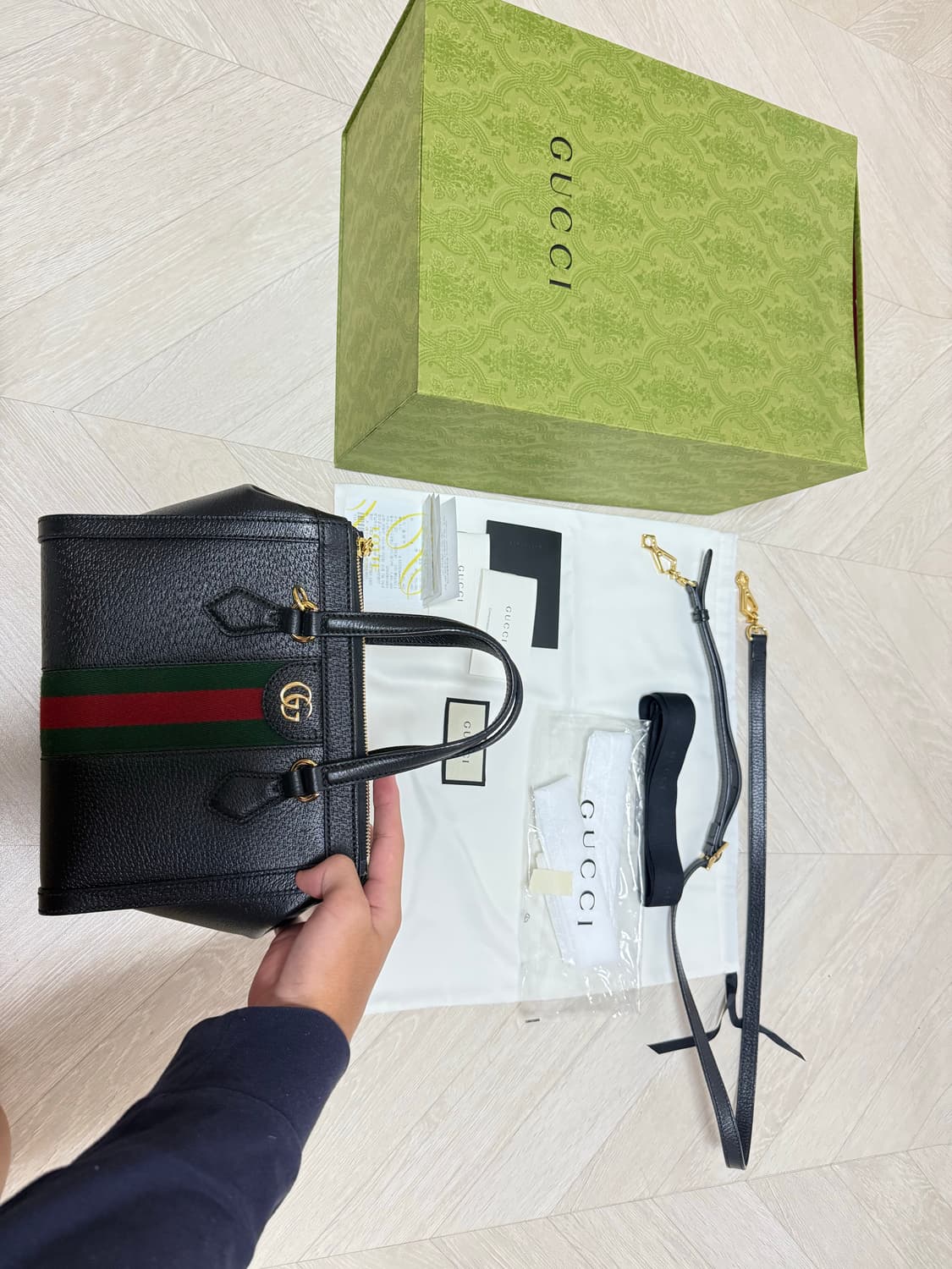 구찌 오피디아 GG 토트백 풀박스 상품이미지1