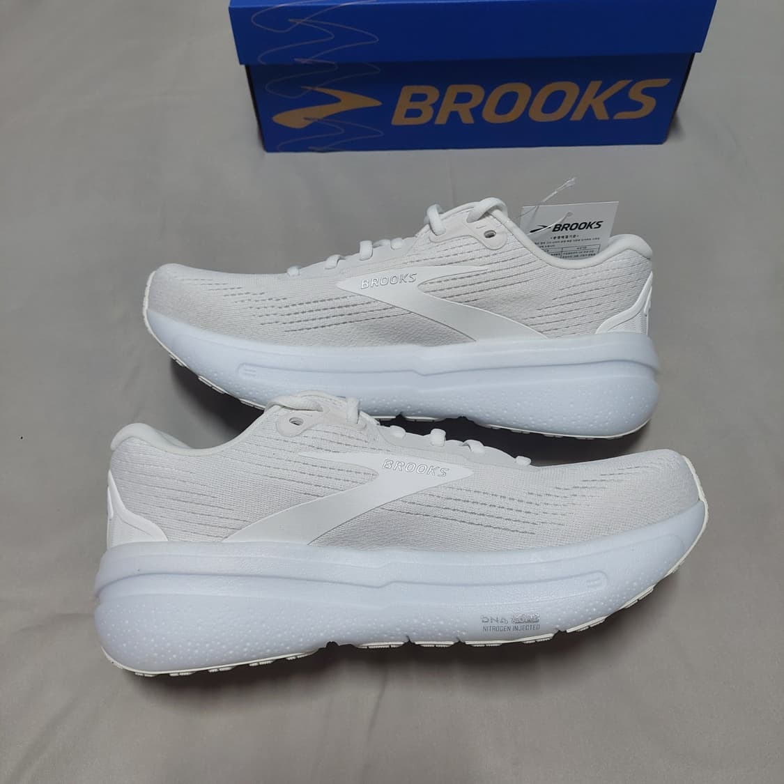 브룩스 여성 런닝화 빅사이즈 250 255 260 균일가 왕발 상품이미지2