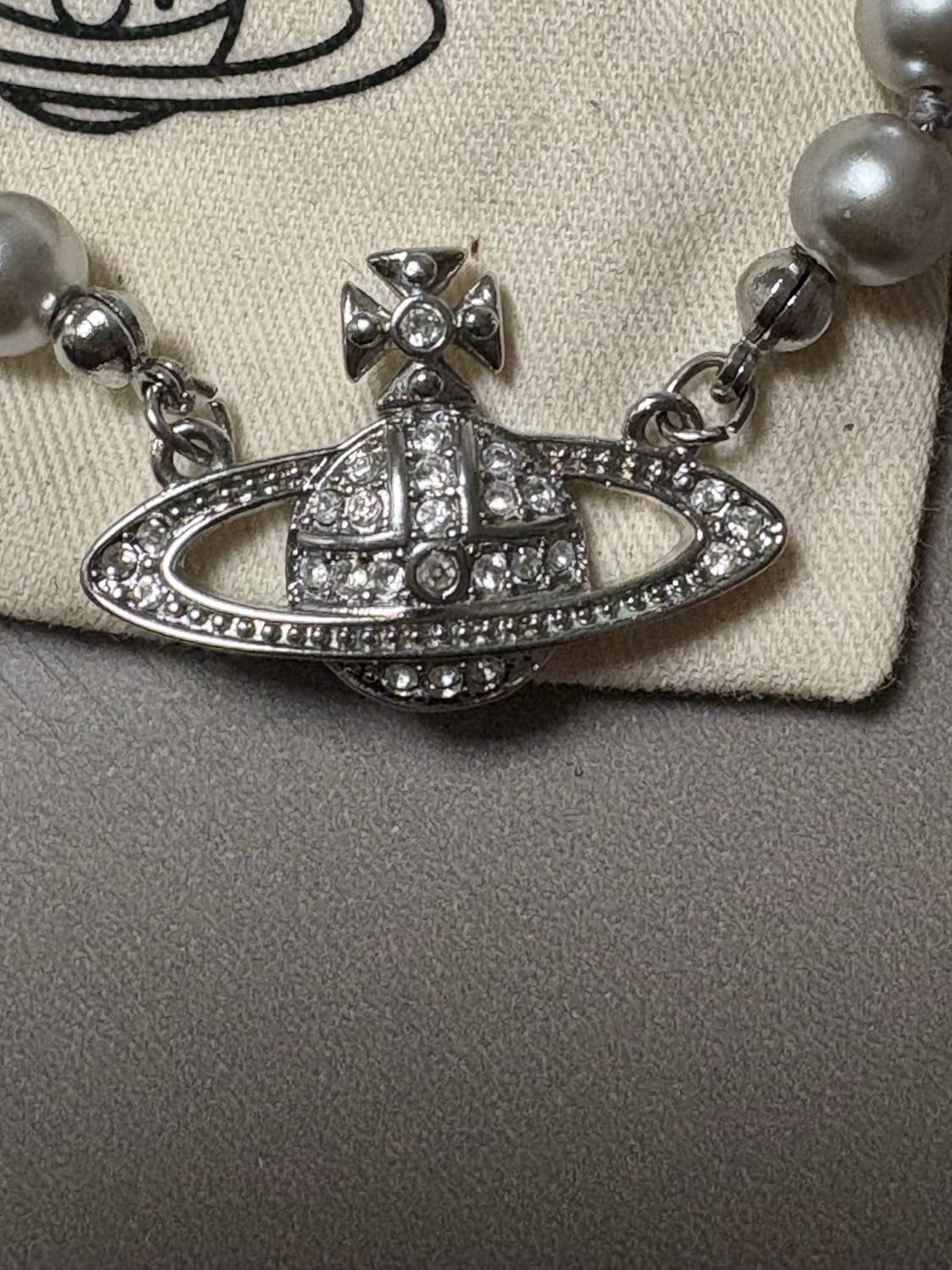 비비안웨스트우드 실버진주 목걸이 상품이미지2