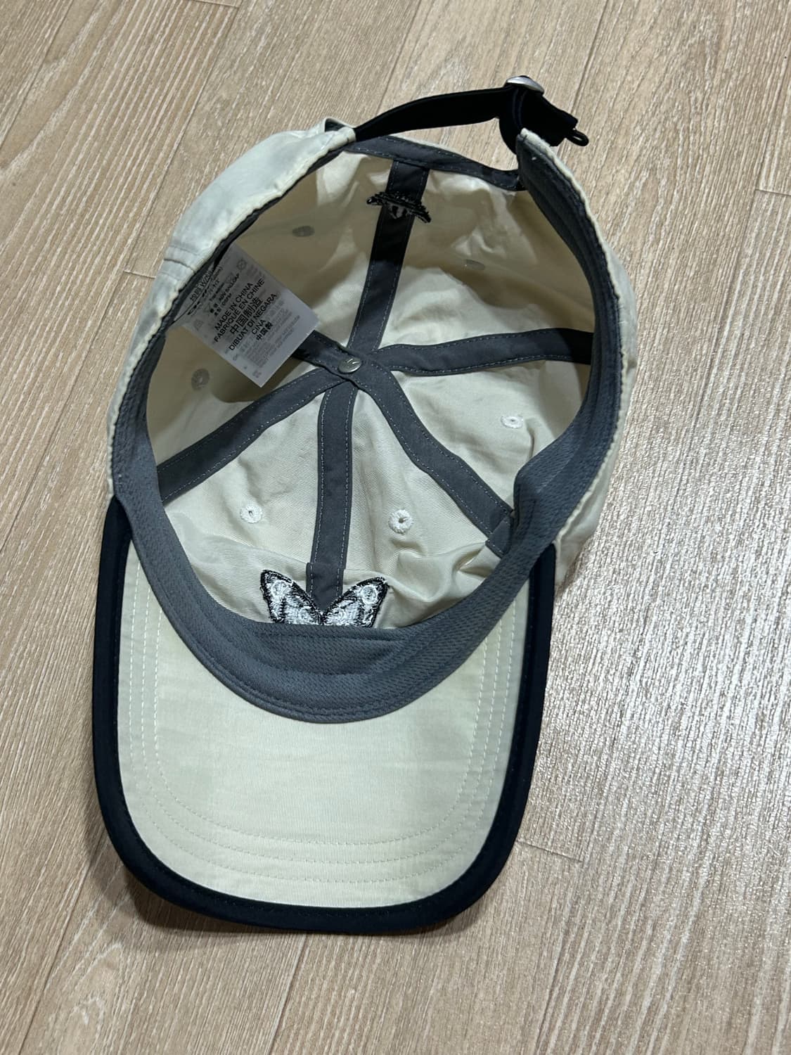 아디다스 나비 로고 볼캡 상품이미지3