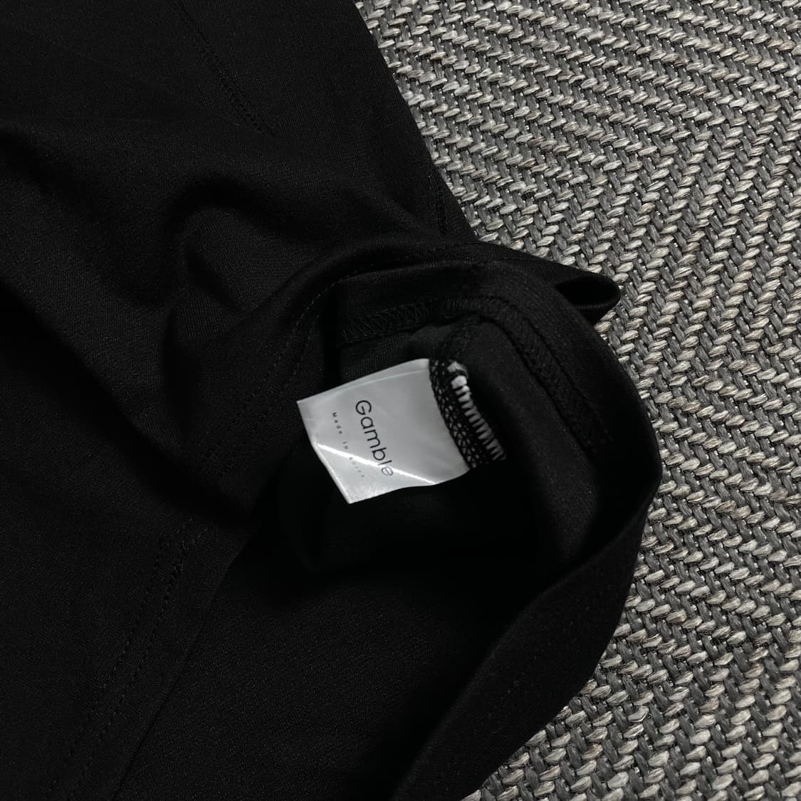 갬블 블랙 미니멀 머슬핏 티셔츠o 3672 상품이미지5