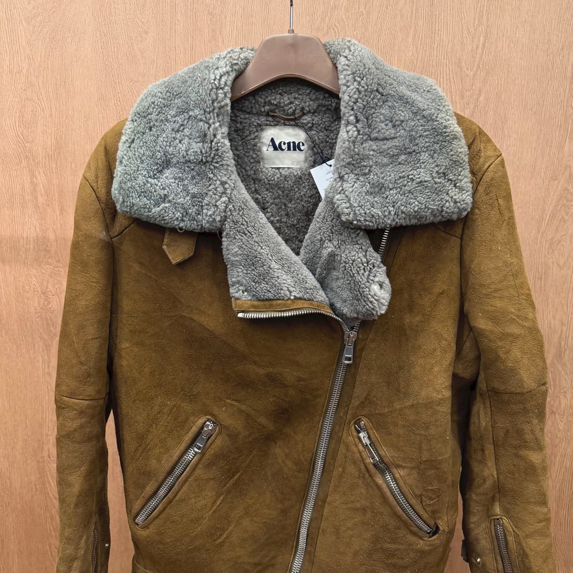 아크네 스튜디오 무스탕 자켓 램 시어링 퍼 트리밍 디테일 브라운 상품이미지4