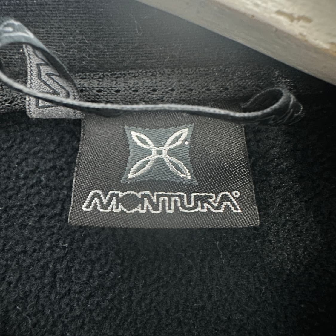 [L] 몬츄라 바람막이 상품이미지3