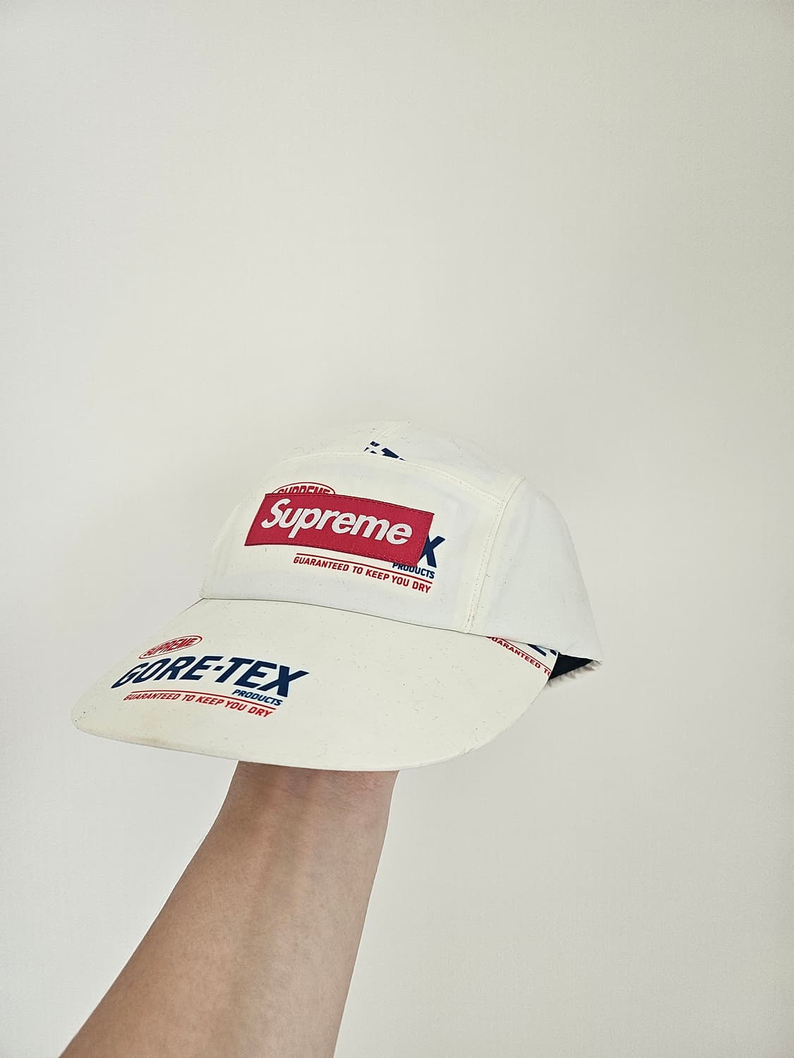 슈프림 고어텍스 캡 상품이미지1