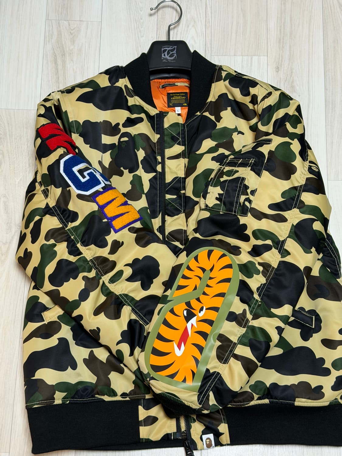 베이프 BAPE Tiger Camo 1st Camo MA-1 자켓 상품이미지2