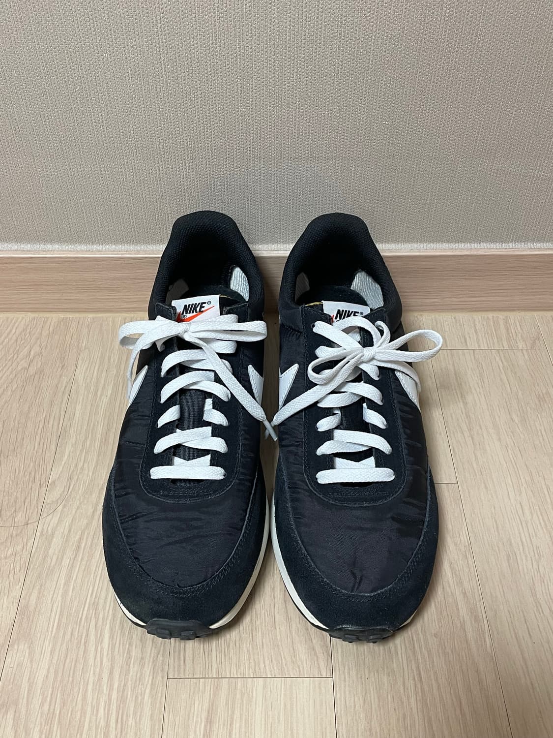 나이키 테일윈드 검흰 280 상품이미지3