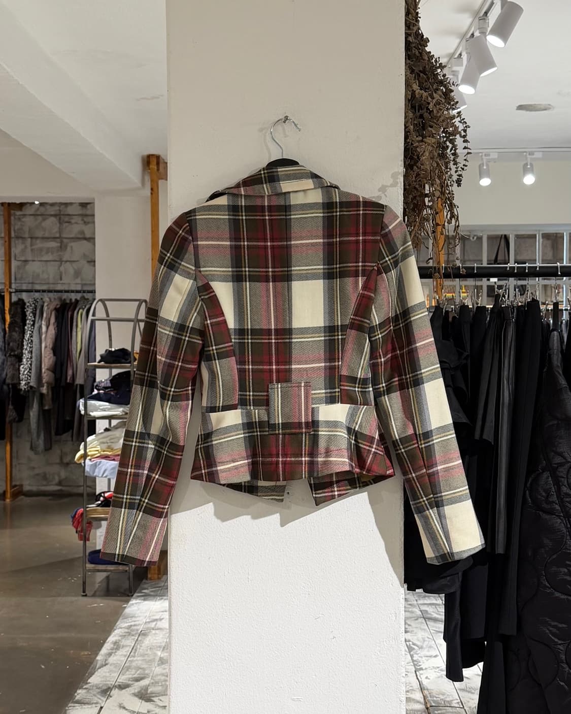 비비안웨스트우드 아이보리 레드 타탄체크 1B 울 자켓 상품이미지6