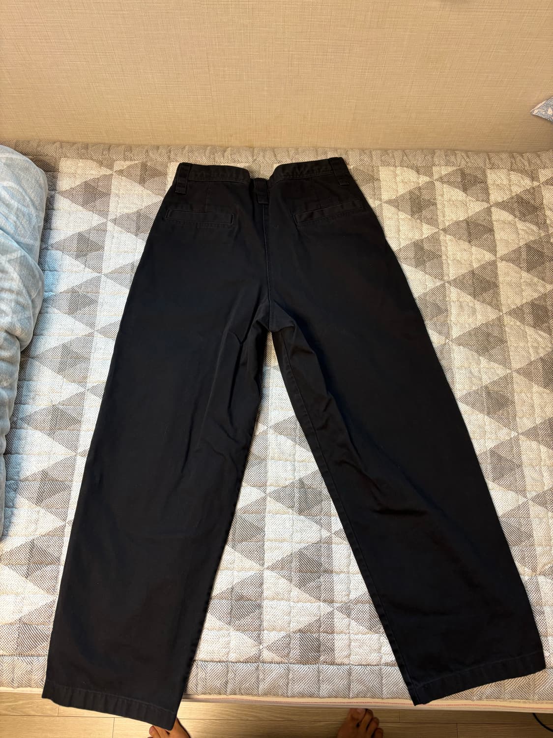 유니클로 와이드 핏 치노팬츠 85 상품이미지4