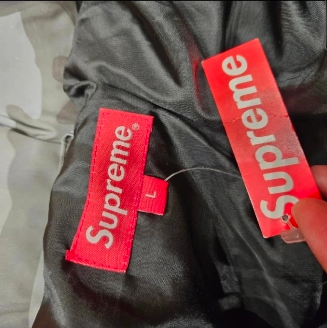 슈프림 리플렉티브 카모 푸퍼 패딩 상품이미지7