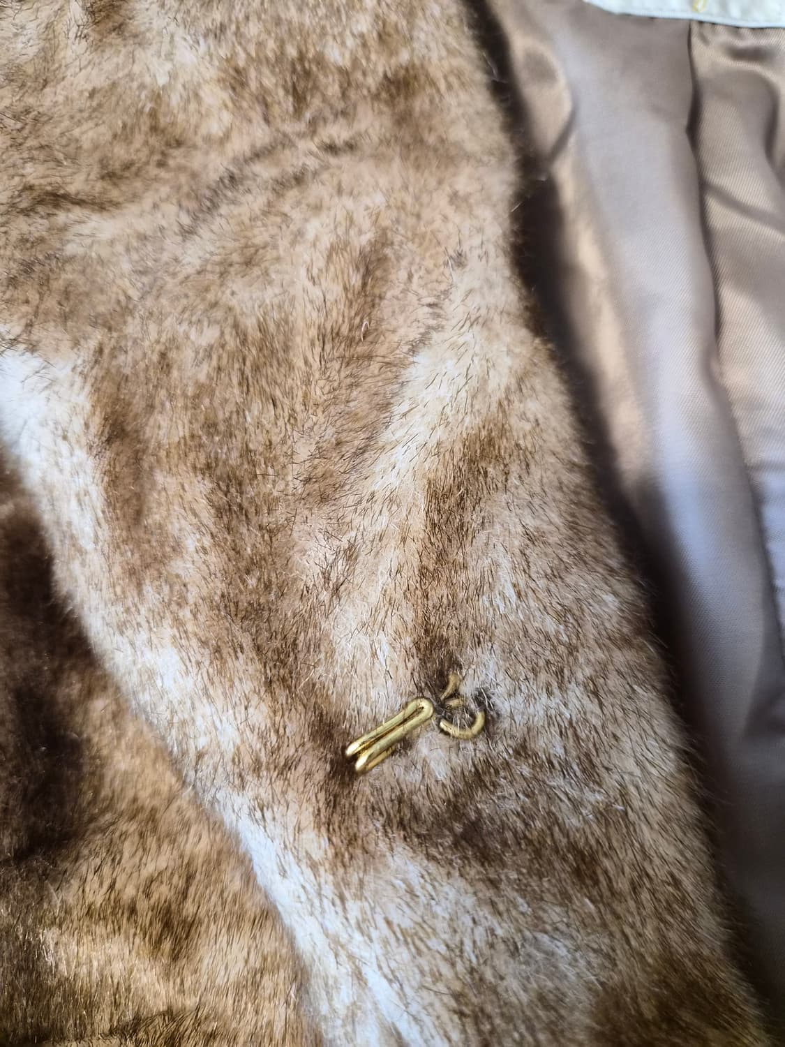 [Ray BEAMS] 빈티지 무드 페이크 퍼 크롭 재킷 상품이미지2