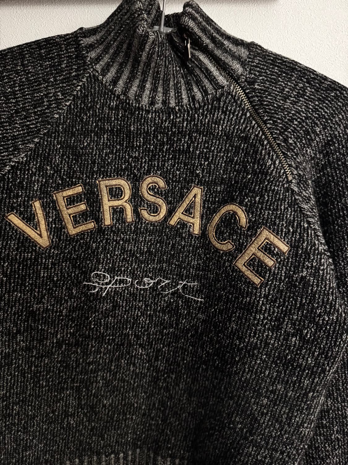 베르사체 반하이넥 목폴라 니트 상품이미지4