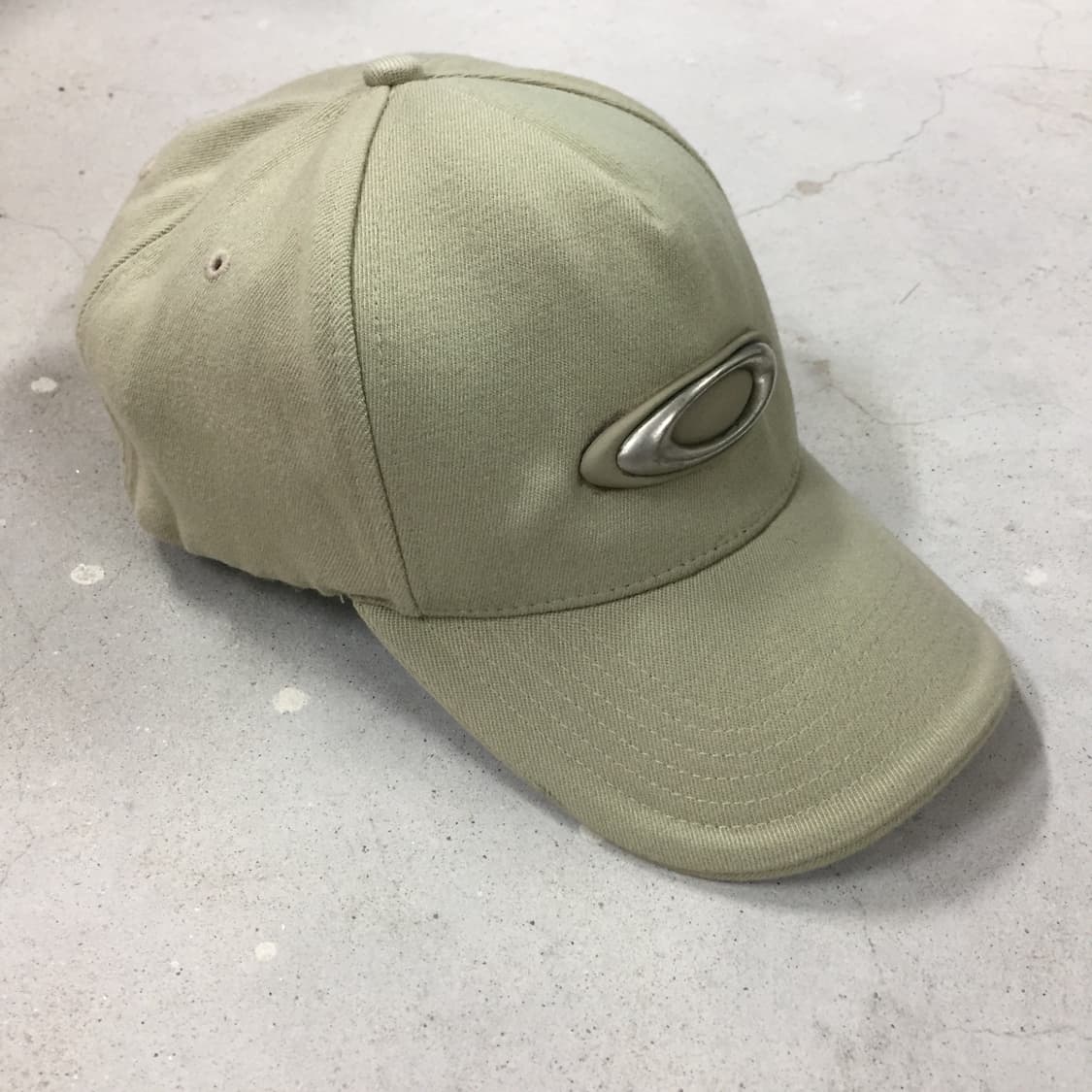 오클리 빅로고 볼캡 상품이미지3