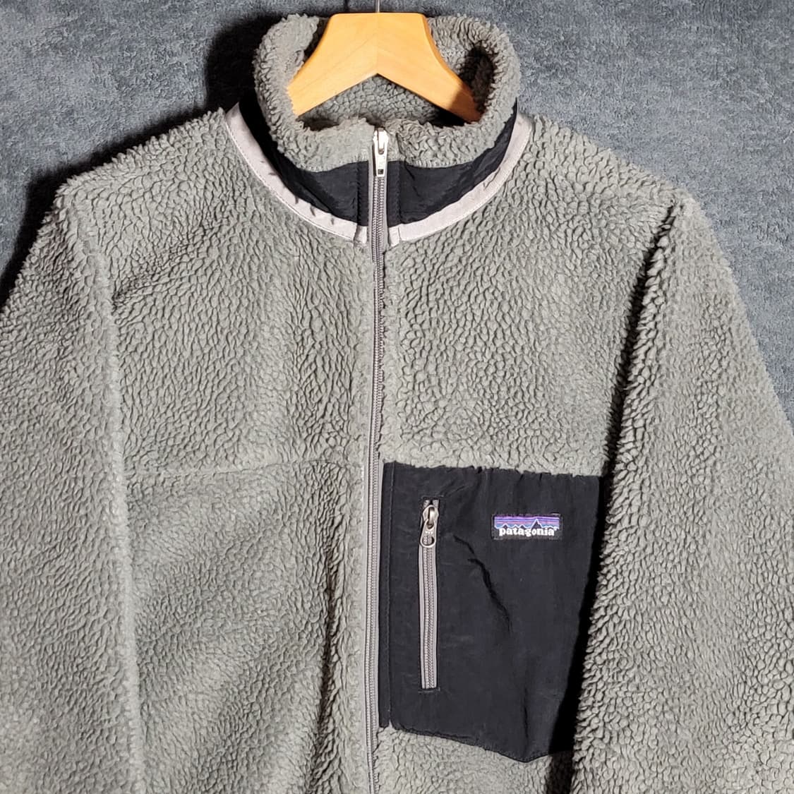 파타고니아 클래식 레트로-X 플리스 자켓 니켈/블랙 상품이미지2