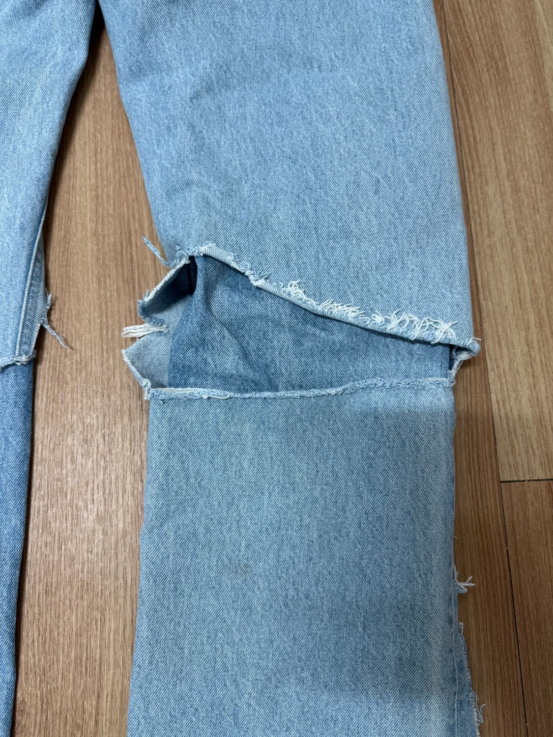 [35] 20ss 라프시몬스 디스트로이드 레이어드 진 연청 상품이미지5