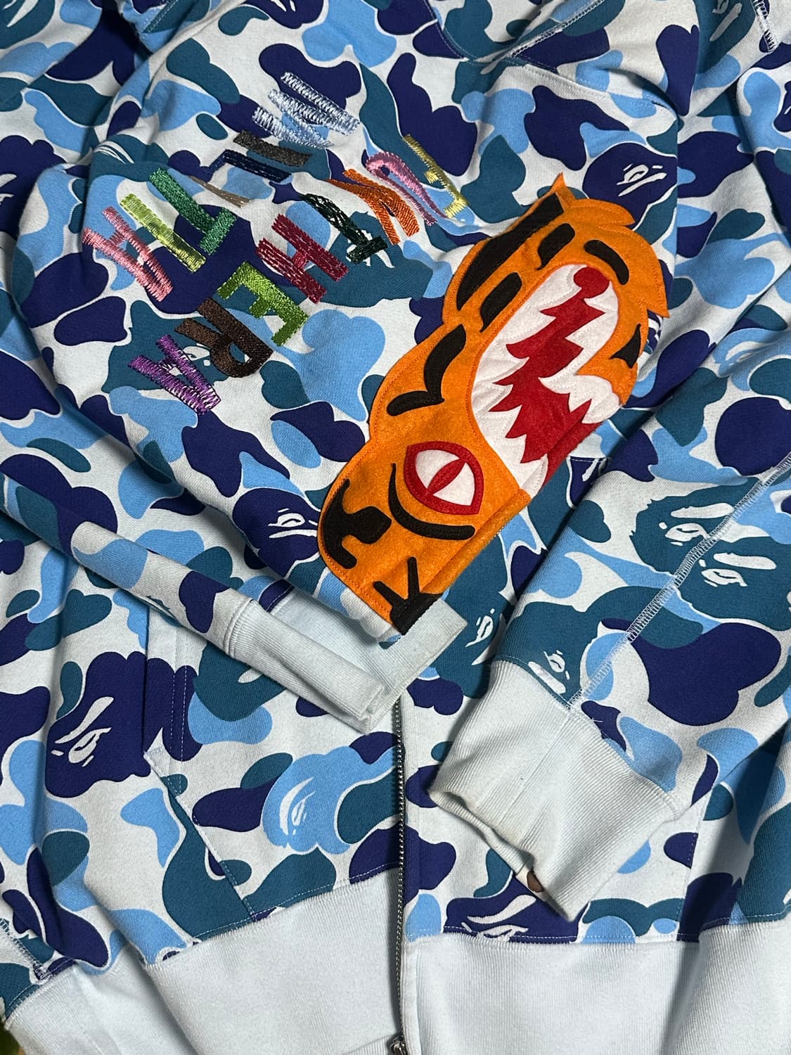 (2XL) 베이프 ABC 카모 타이거 블루 팝니다 상품이미지1