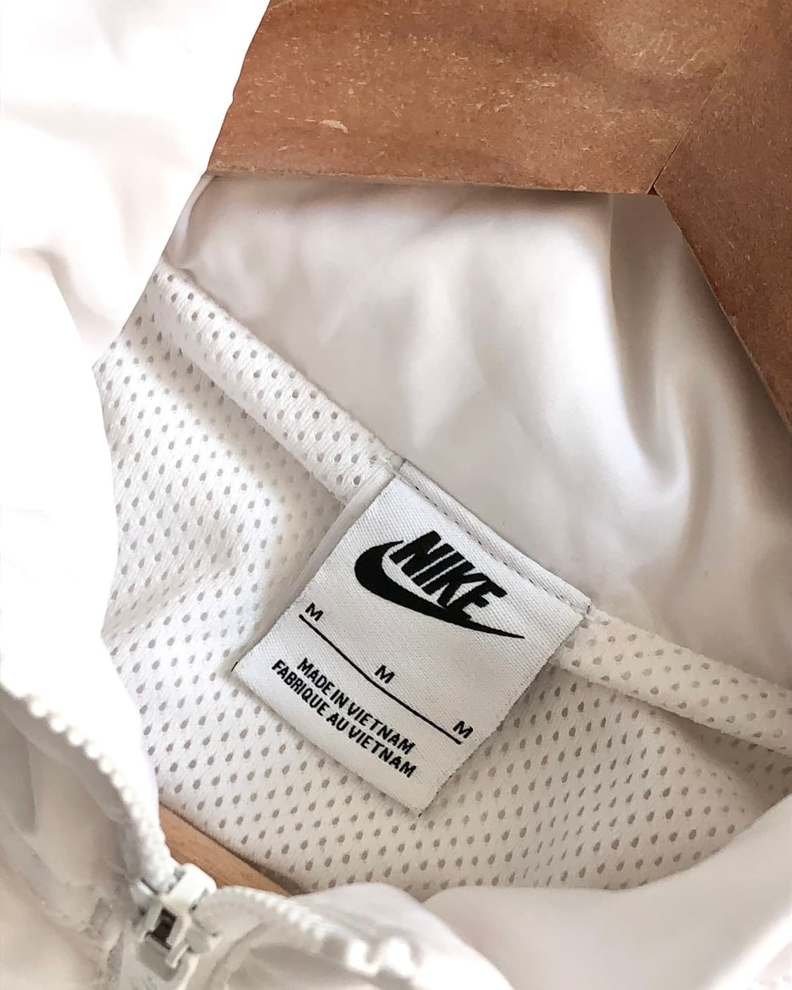 Nike 나이키 화이트컬러 아노락 바람막이 상품이미지4